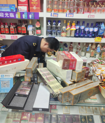 联合执法，重拳出击，净化烟草市场“乌烟瘴气”